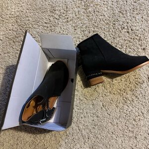 Stylish Black Ankle Boots
